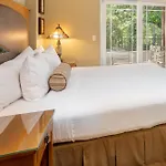 Avila Village Inn