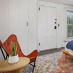 Seashell Sunshack