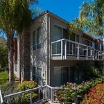 215 San Miguel