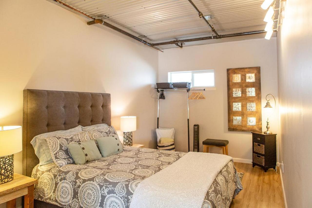 Apartment 90 San Luis Street Unit A