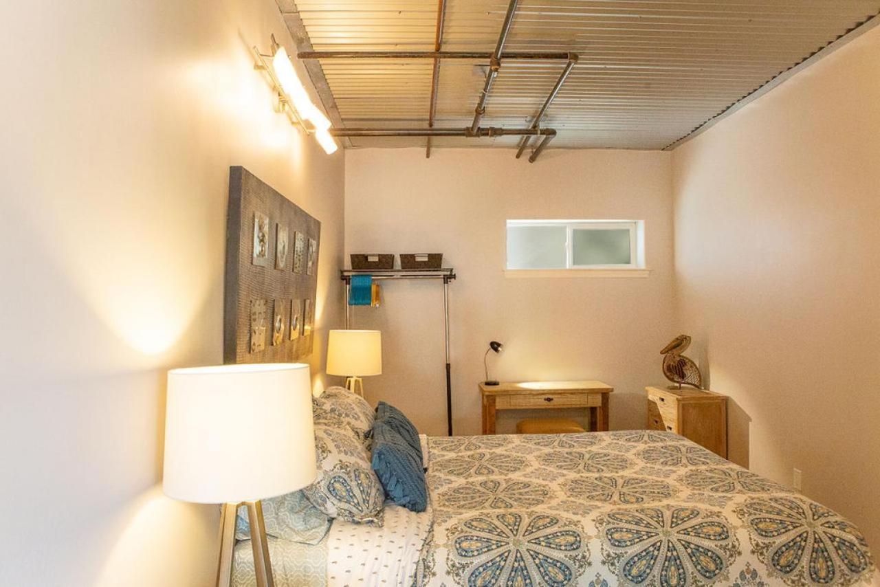 90 San Luis Street Unit B