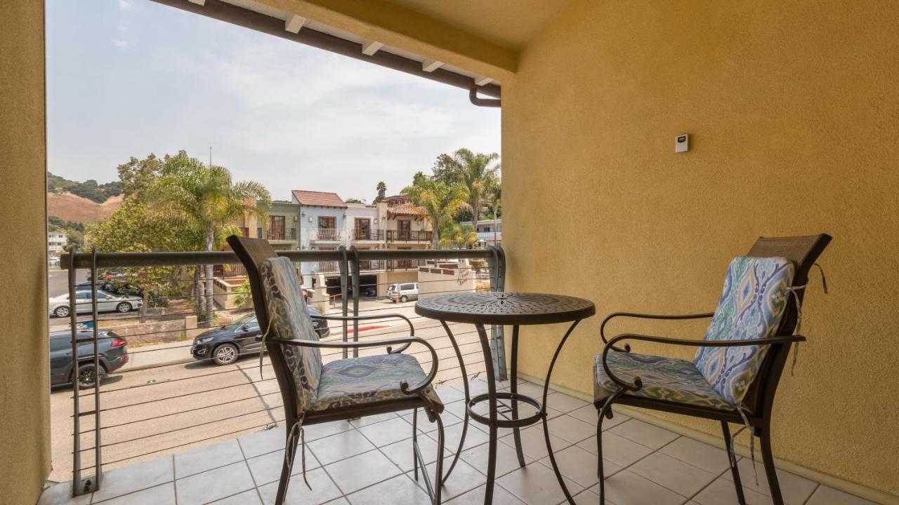 Avila Courtyard #77 - Happy - 77sm Holiday home *