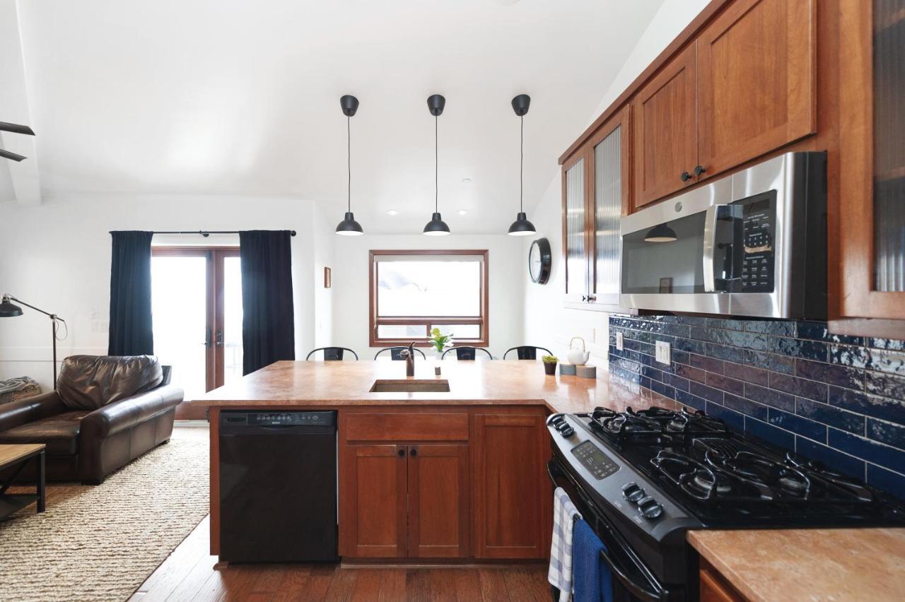 356 Front Street *
