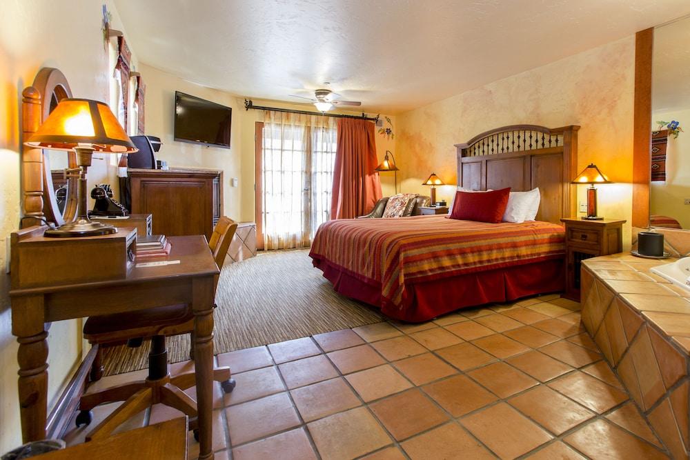 Hotel Avila La Fonda