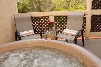 Sycamore Mineral Springs Resort Avila Beach