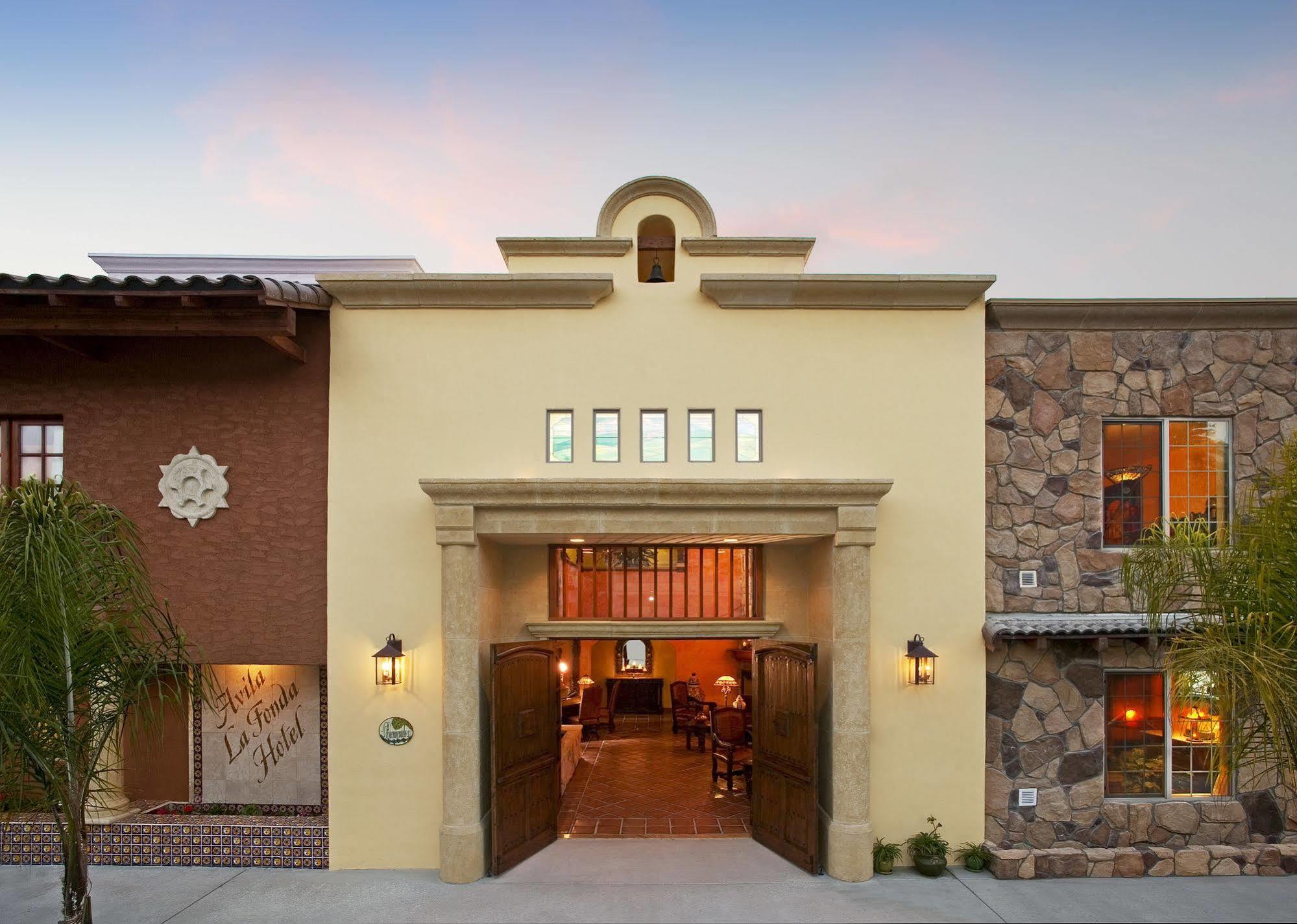 Avila La Fonda Hotel 4*