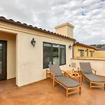 Casa Blanca Unit B 4Bdrm