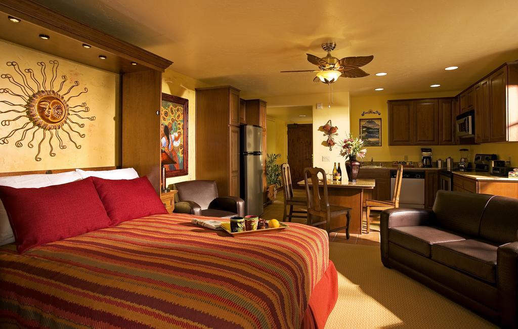 Hotel Avila La Fonda