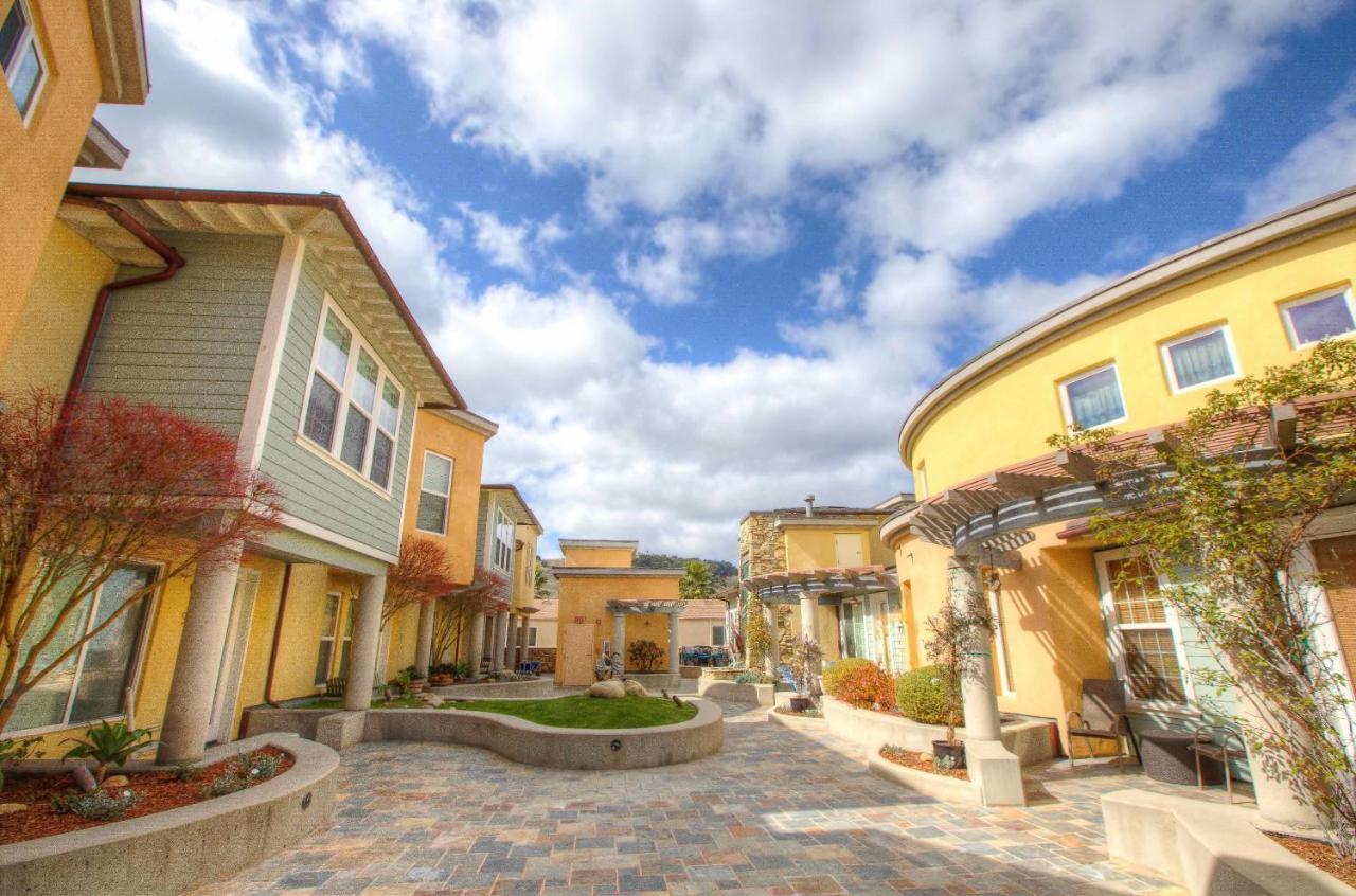 Holiday home Round About Avila Beach