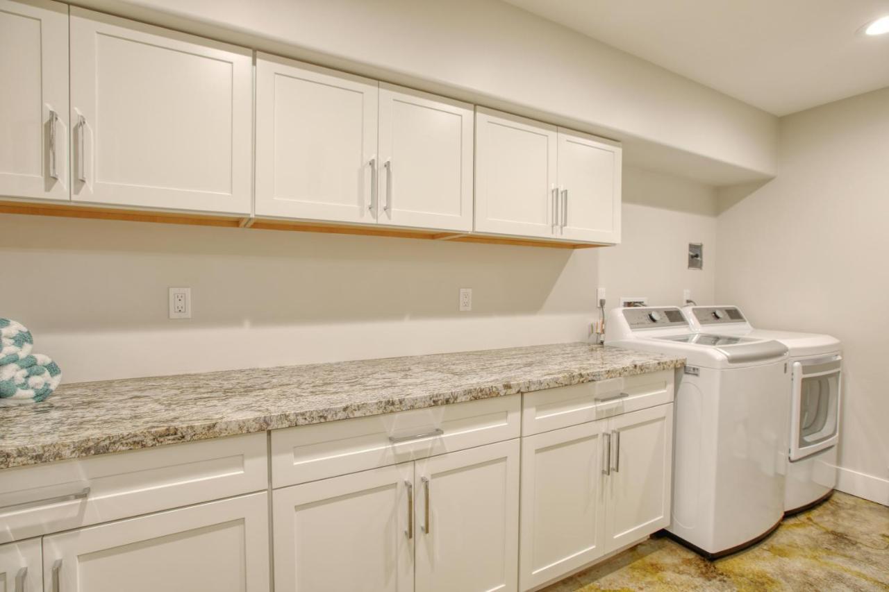 Casa Blanca Unit B 4bdrm * Avila Beach