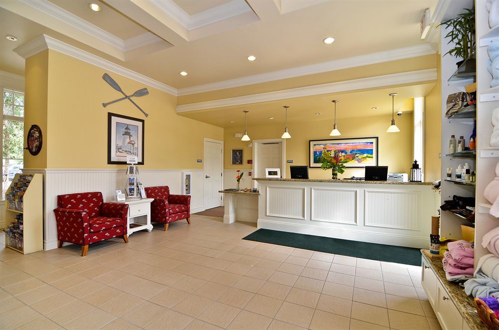 Hotel Avila Lighthouse 3*